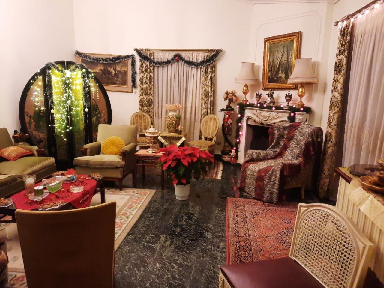 Cosy Pikermion